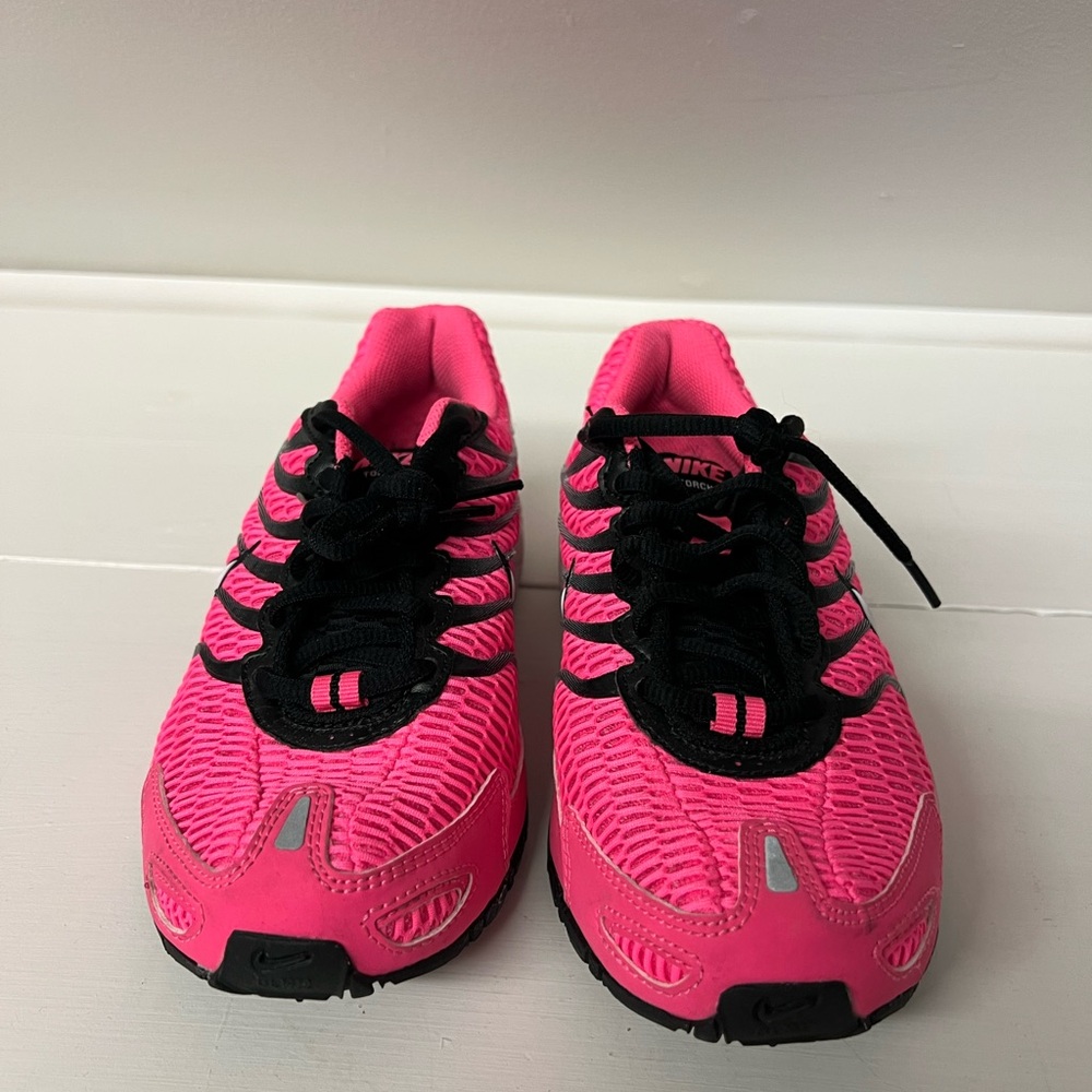 Women's Pink Athletic Shoes